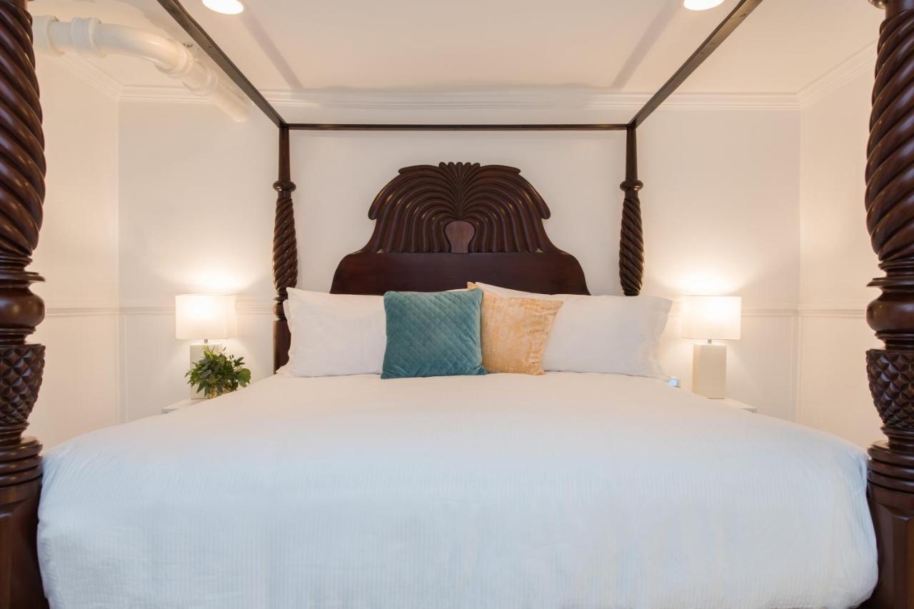 20 South Battery Bed & Breakfast Чарлстън Екстериор снимка