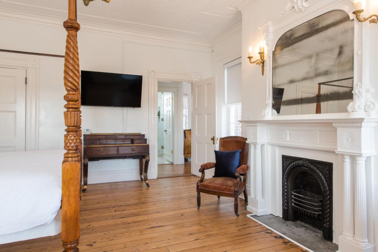 20 South Battery Bed & Breakfast Чарлстън Екстериор снимка